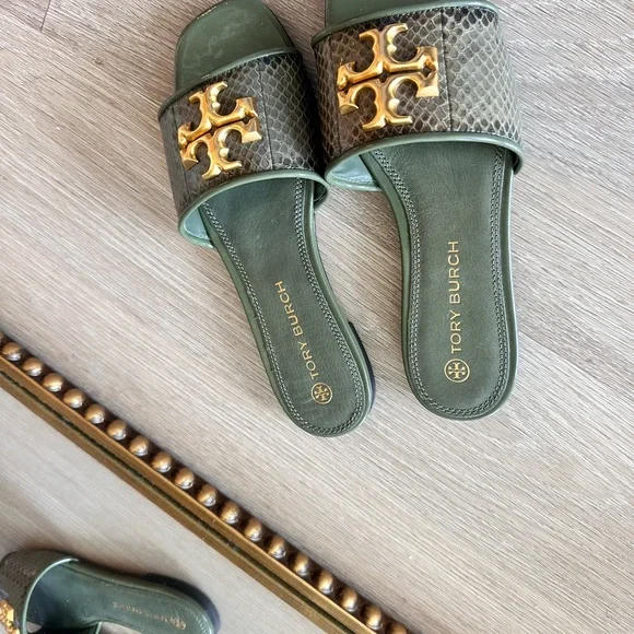 Tory Burch Green Slides with Gold Emblem - Picture 5 of 5